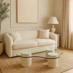 Mesa de microcemento Aura con 3 patas y parte superior de cristal expuesta en interior | Kretos